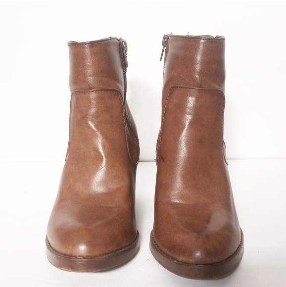 Atmosphere Side Zip Ankle Boot - Picture 3 of 10